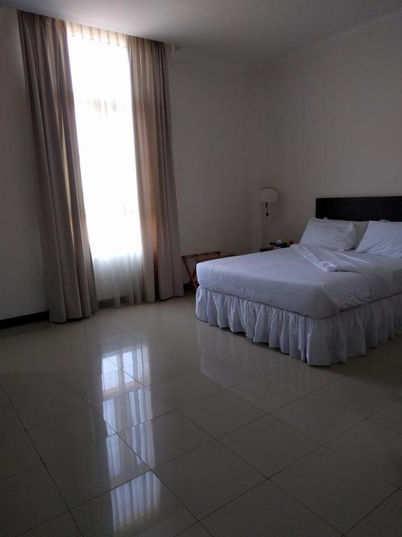 Hotel The Ramelau ดิลี ภายนอก รูปภาพ